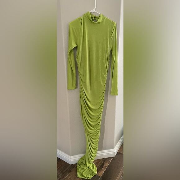 Fashion Nova Lily Ruched Long Sleeve Maxi Dress Size Large Lime Green New - Picture 4 of 13